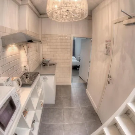 Urban Dreams Hotel Antwerp